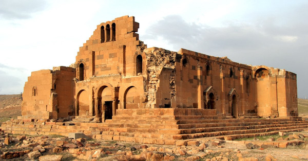 Անհատական / Երերույքի  տաճար