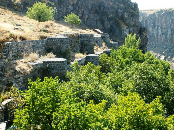 Յոգա /  Բջնի -Հանքավան-տաք ջրեր
