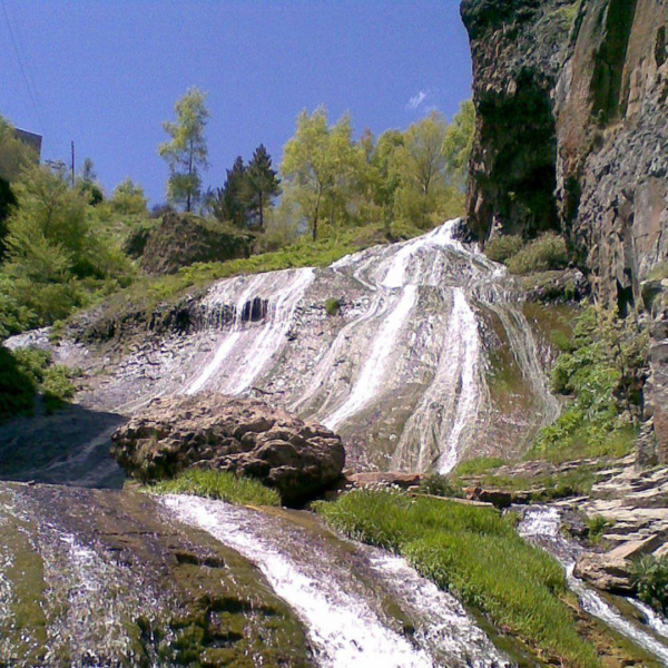 Գնդեվանք, Ջերմուկ, Ջերմուկի գեյզեր