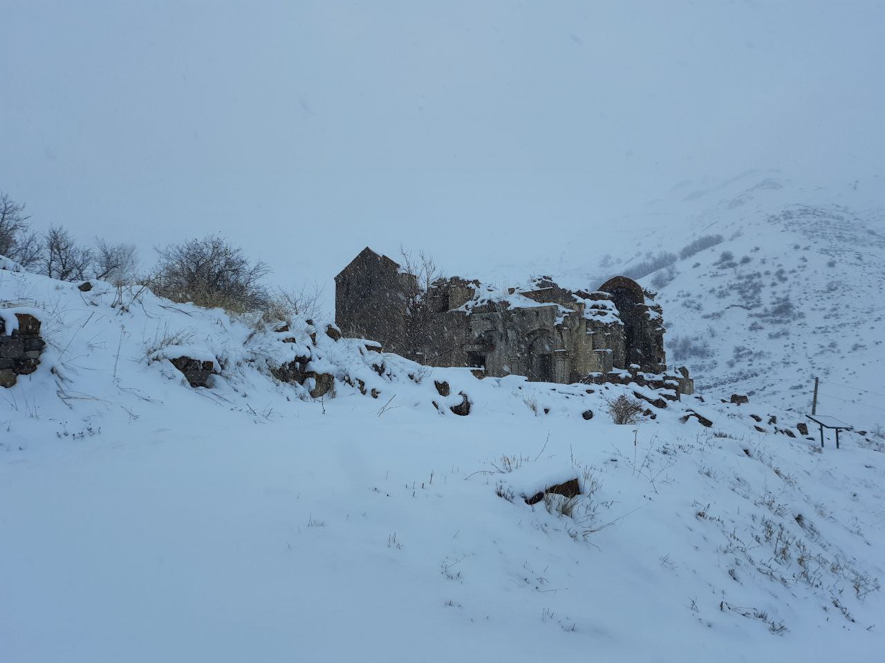 Արատեսի վանք